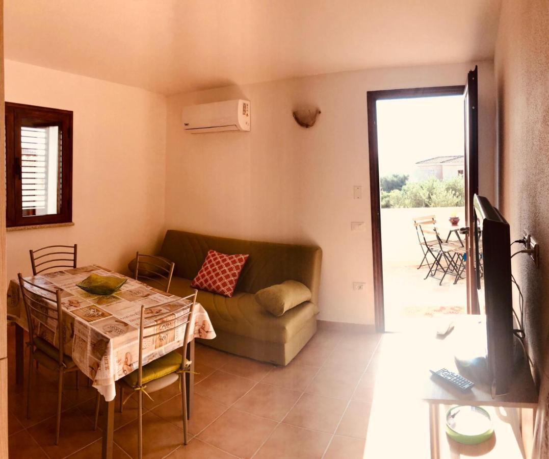 Siniscola Casa Vacanze Olmo Eksteriør billede